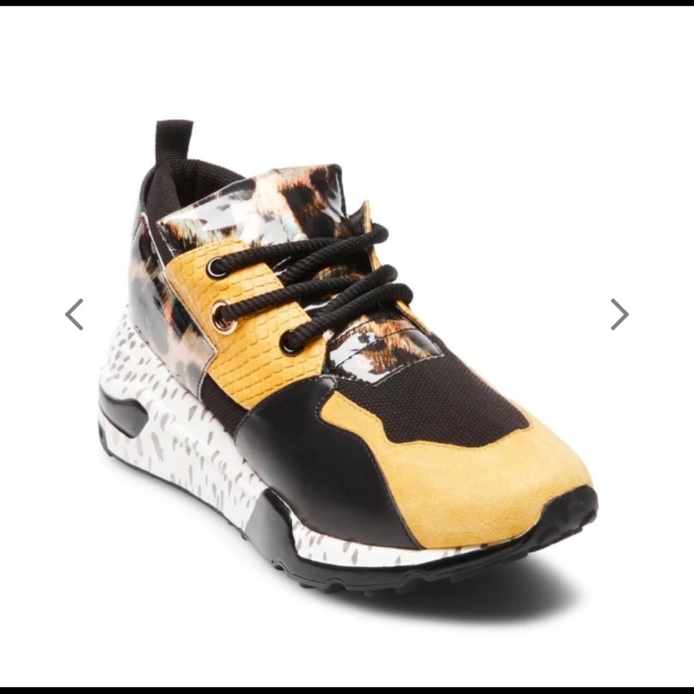 Steve Madden Leopard Lace Up Sneaker